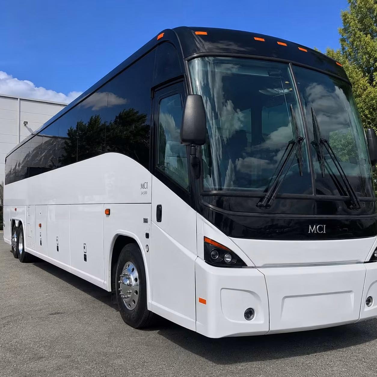 charter bus rentals to sap center for san jose sharks and barracuda games